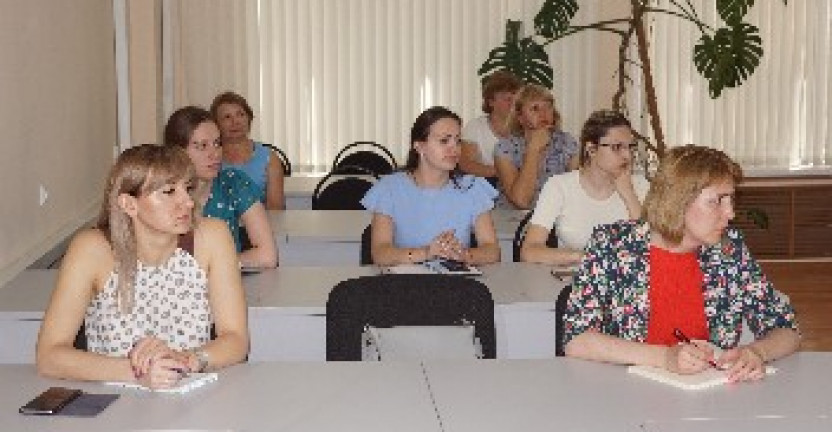 29 мая в Белгородстате состоялся обучающий семинар-совещание для специалистов строительных организаций